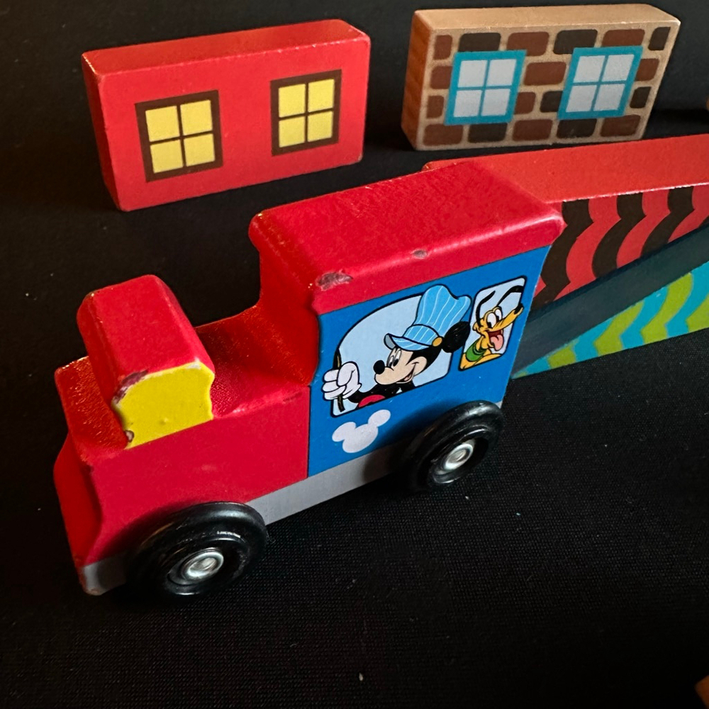 Melissa & Doug Building Sets & Blocks Disney Mickey